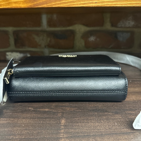 Kate Spade NWT back crossbody- staci - Picture 3 of 5